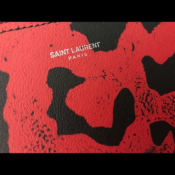 Saint Laurent E/W Leather Tote Leopard Spot Pouch - Picture 7 of 7